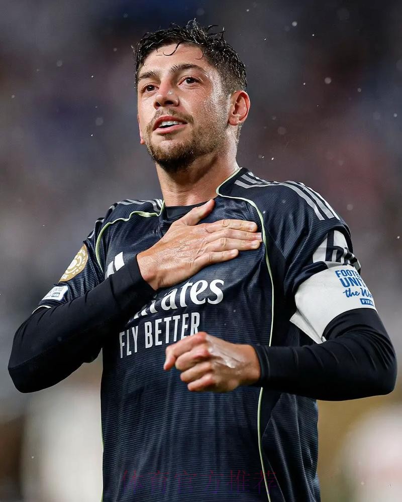 曼联准备6000万英镑报价皇马中场巴尔韦德